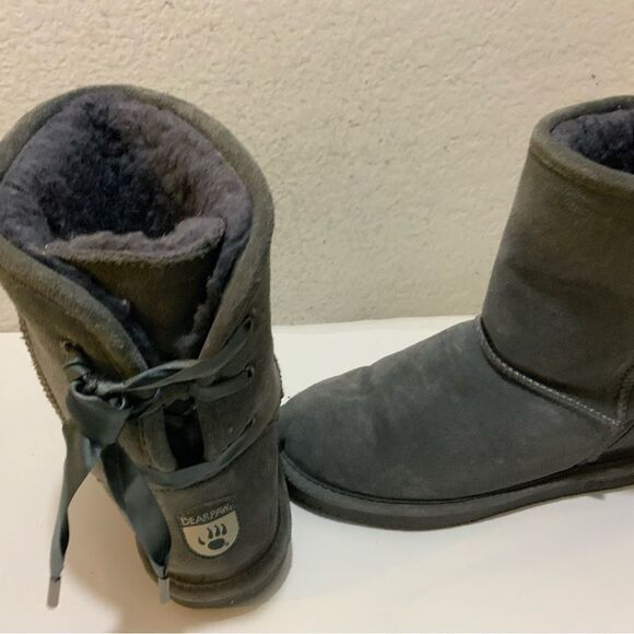 Bearpaw Phylly Boots with lace-up back size 8 - Picture 9 of 15